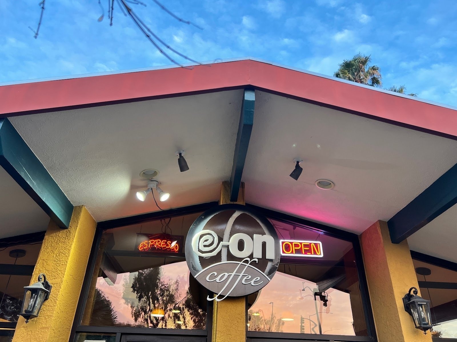 <span class="translation_missing" title="translation missing: en.meta.location_title, location_name: Eon Coffee, city: Hayward">Location Title</span>