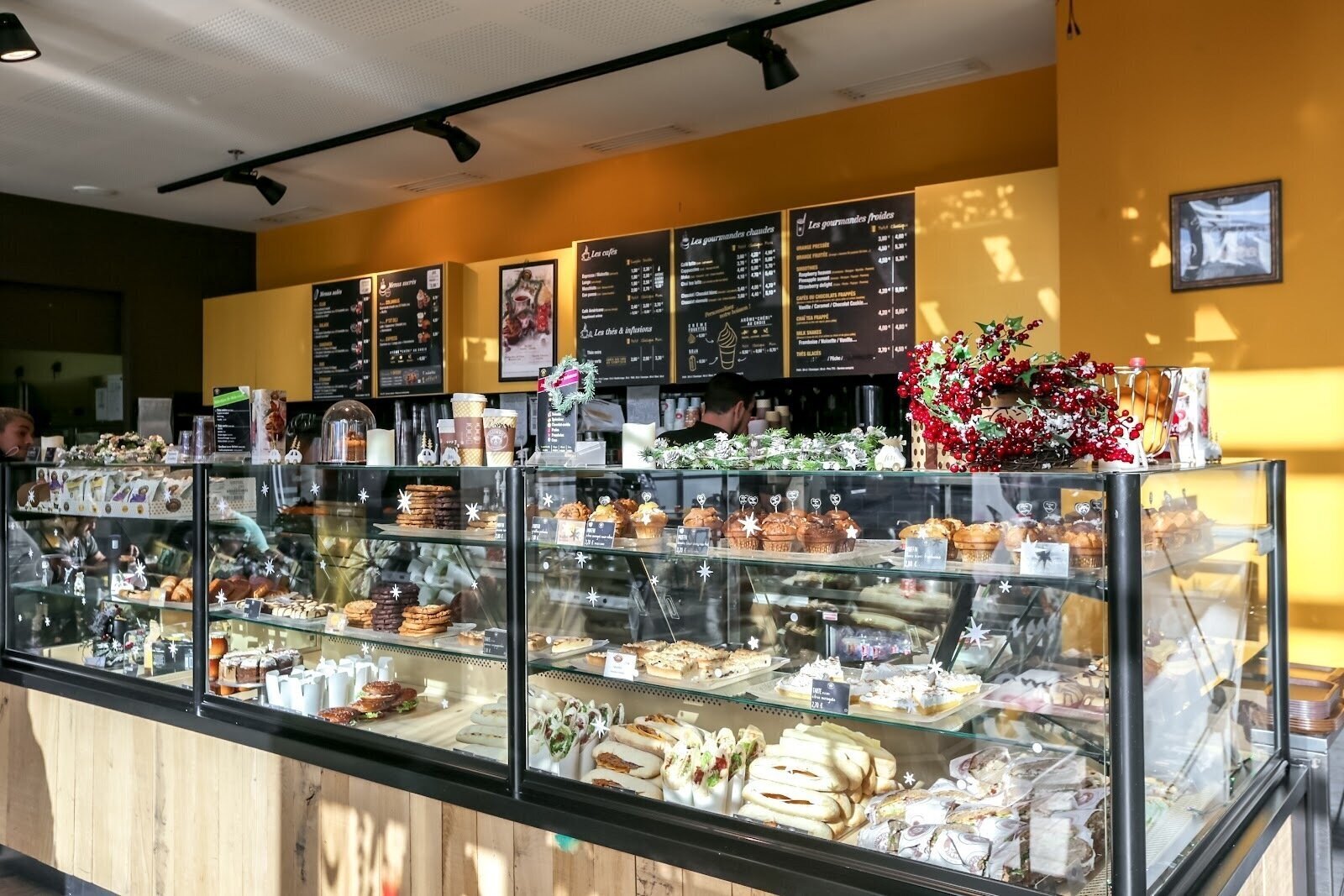 Columbus Café: A Work-Friendly Place in Aix-en-Provence