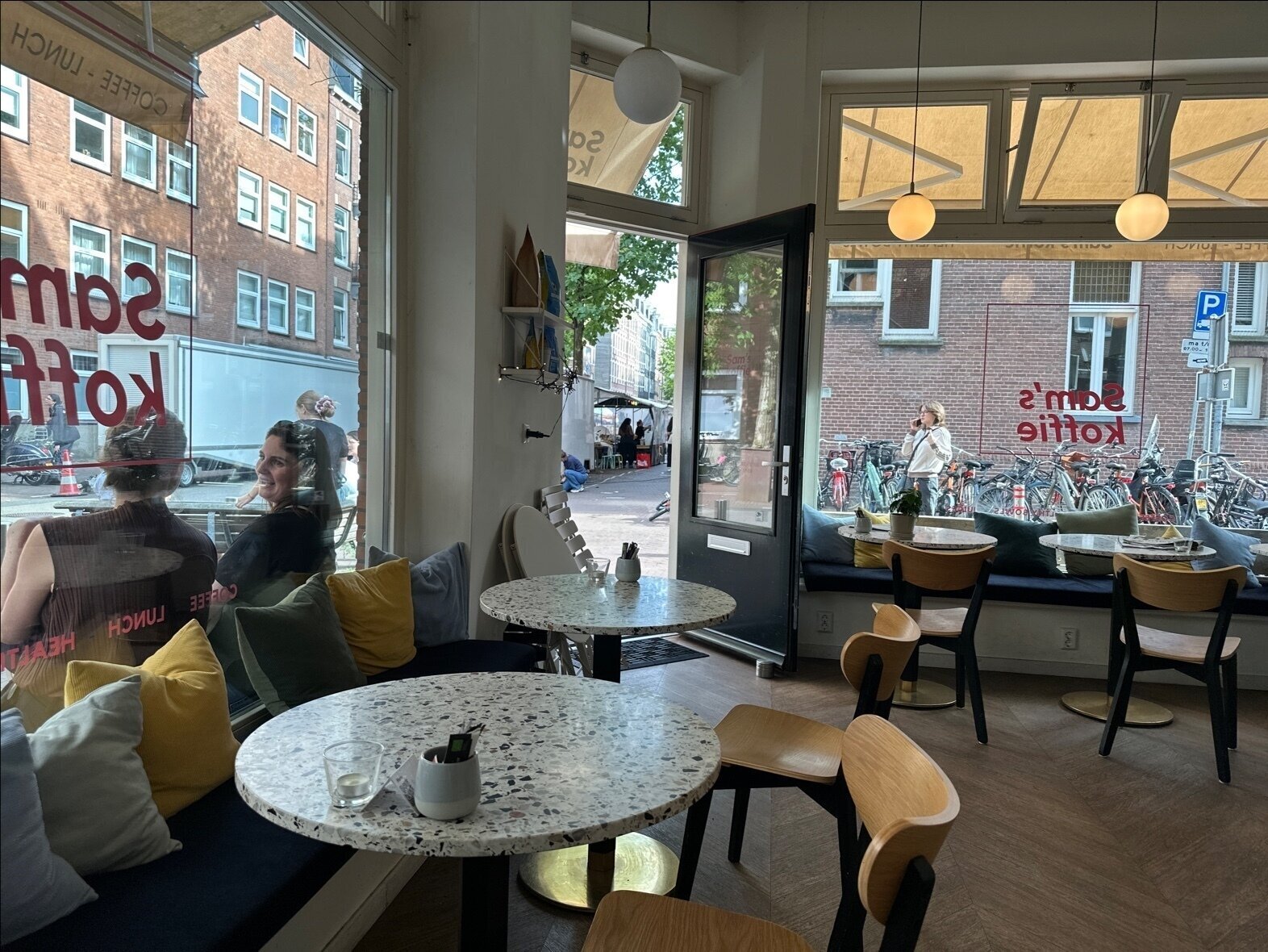 <span class="translation_missing" title="translation missing: en.meta.location_title, location_name: Sam’s koffie - West, city: Amsterdam">Location Title</span>