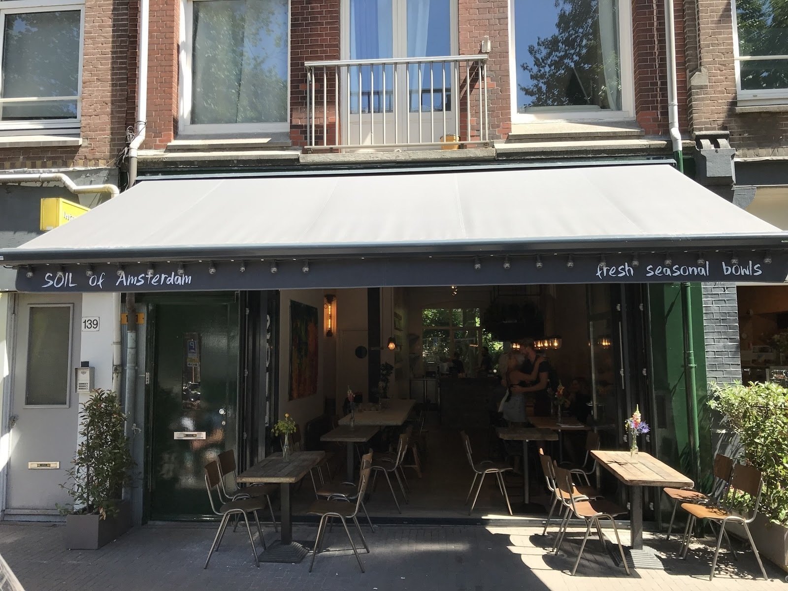 <span class="translation_missing" title="translation missing: en.meta.location_title, location_name: SOIL of Amsterdam - Plant Based Café, city: Amsterdam">Location Title</span>
