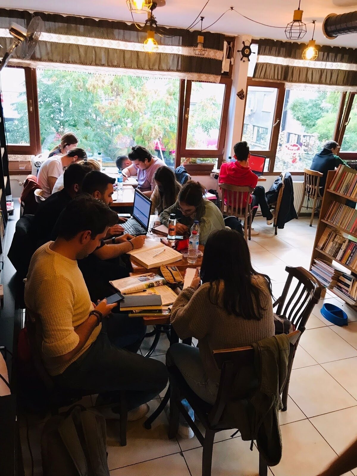 <span class="translation_missing" title="translation missing: en.meta.location_title, location_name: Ardic Kitabevi, city: Ankara">Location Title</span>