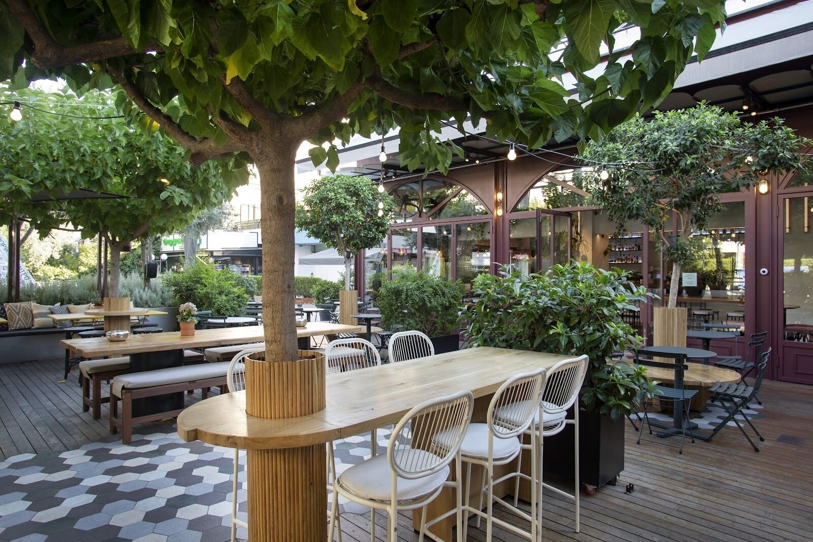 Big Spoon: A Work-Friendly Place in Athens