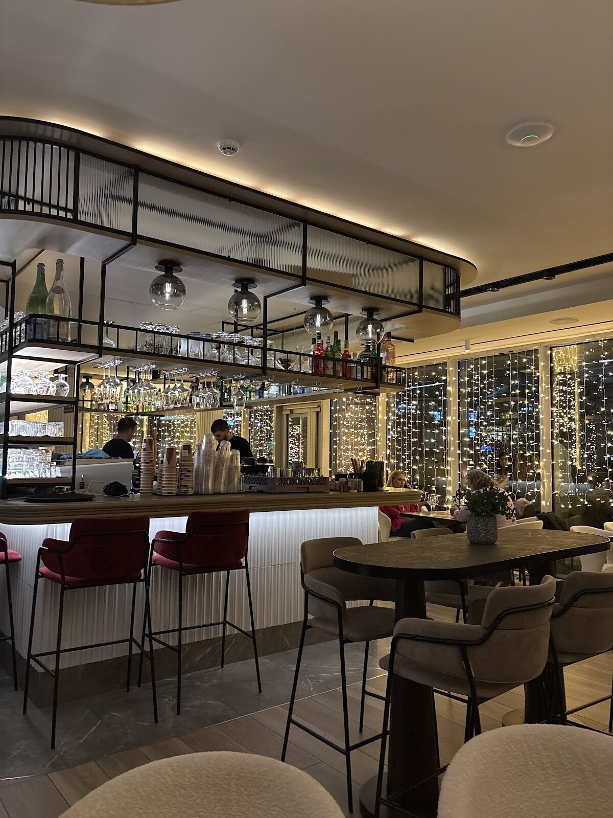 ensō all day: A Work-Friendly Place in Athens