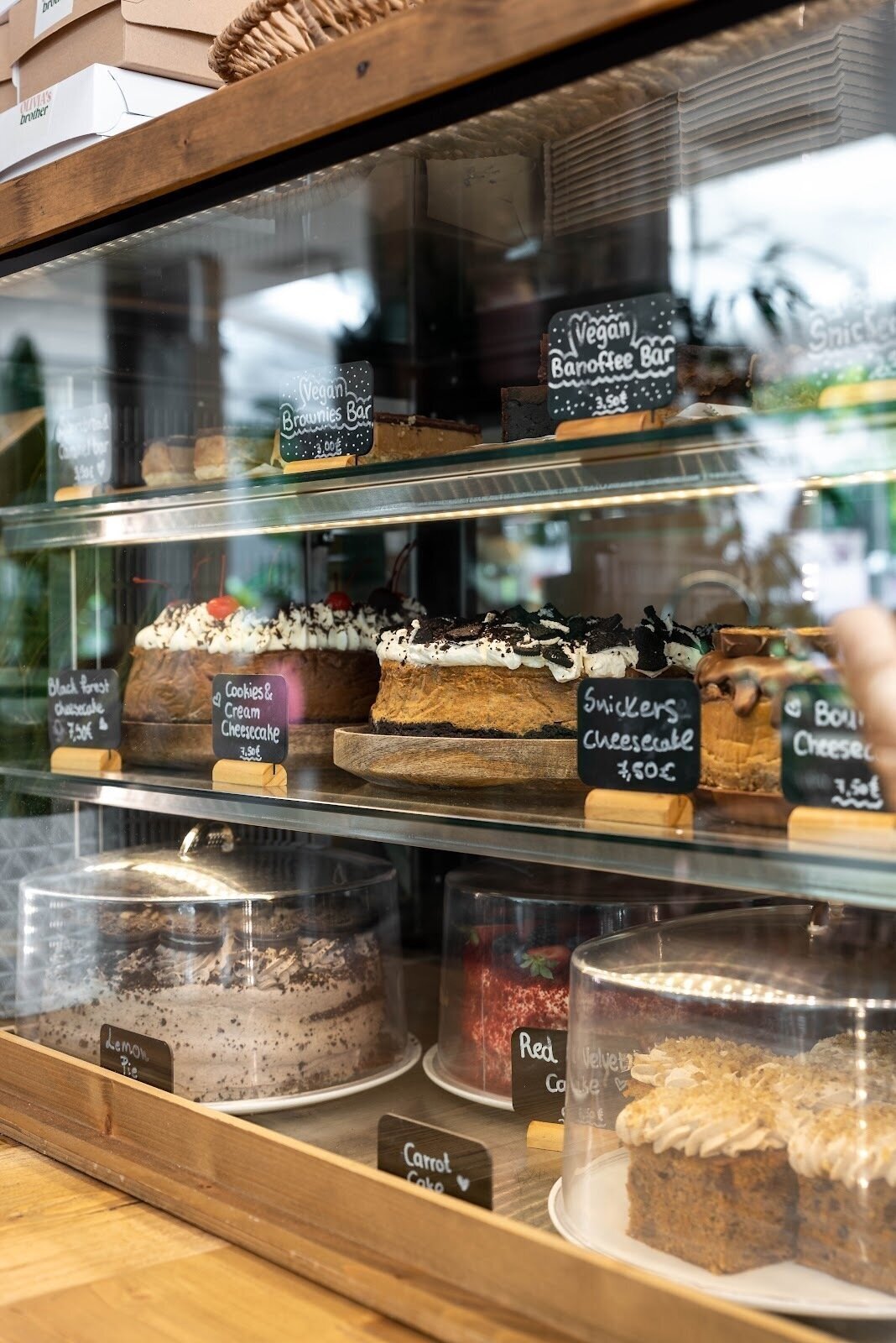 Olivia’s Brother: A Work-Friendly Place in Athens