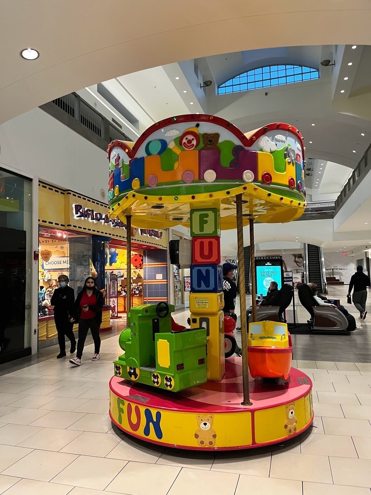<span class="translation_missing" title="translation missing: en.meta.location_title, location_name: Lakeline Mall, city: Austin">Location Title</span>
