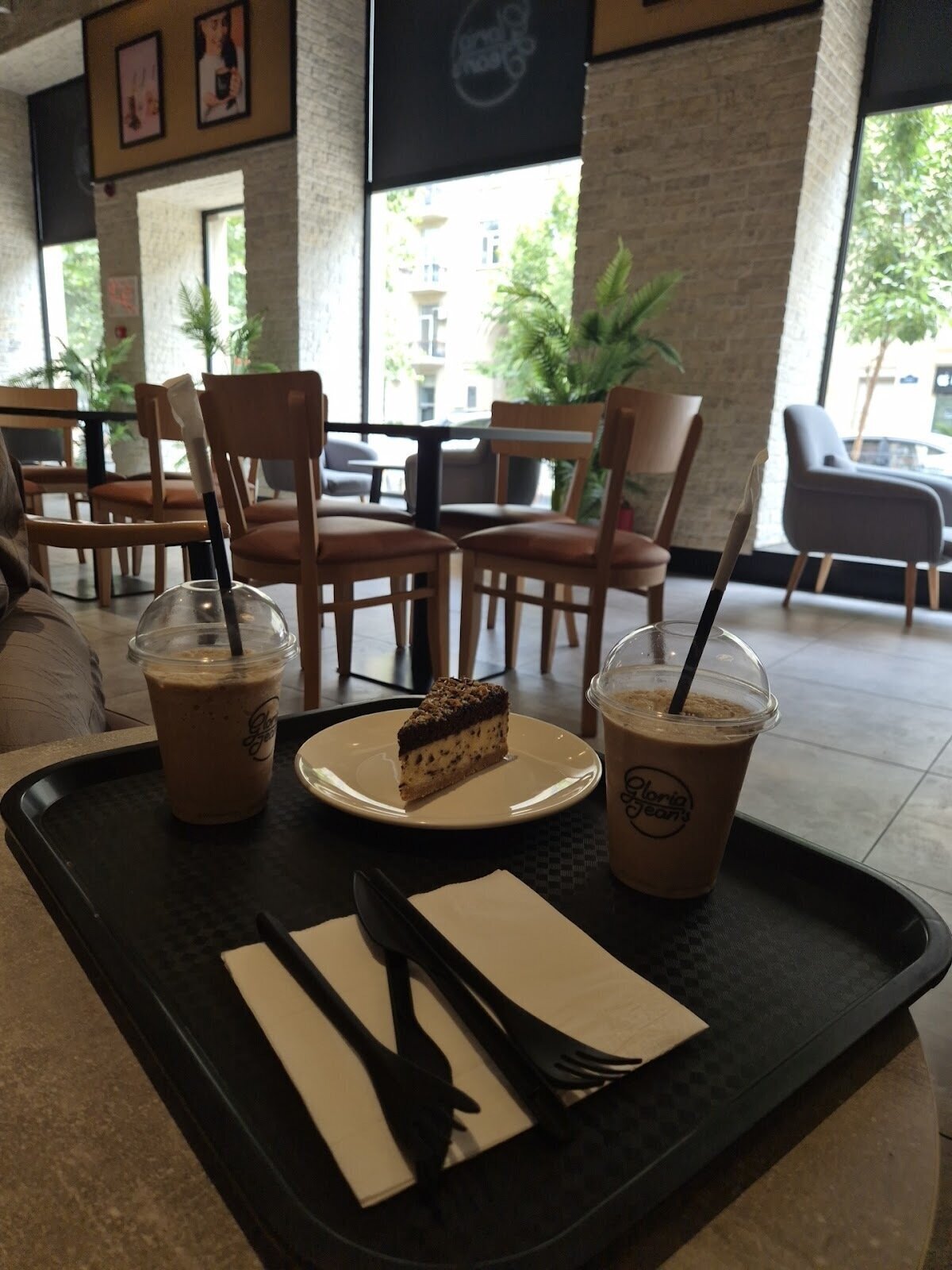 <span class="translation_missing" title="translation missing: en.meta.location_title, location_name: Gloria Jean's Coffees, city: Baku">Location Title</span>