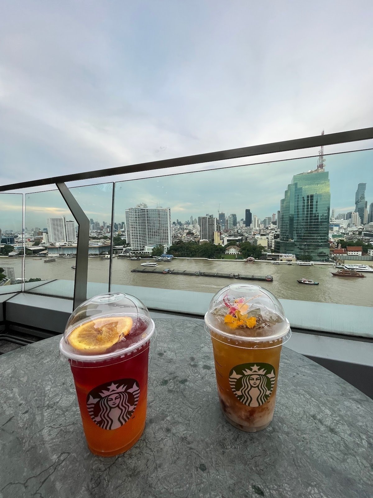 <span class="translation_missing" title="translation missing: en.meta.location_title, location_name: Starbucks Reserve Chao Phraya Riverfront ICONSIAM, city: Bangkok">Location Title</span>
