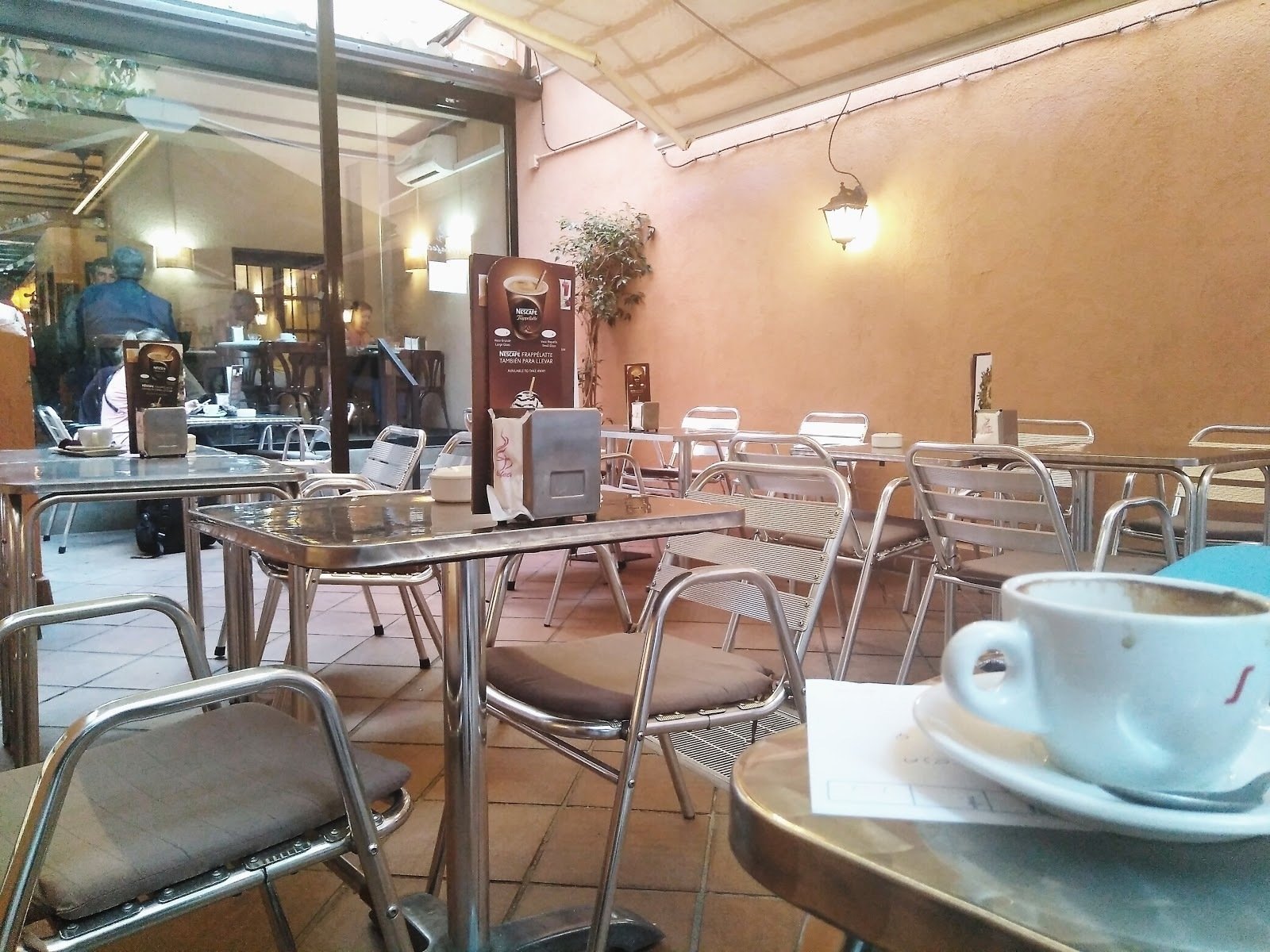 El Cafeto: A Work-Friendly Place in Barcelona