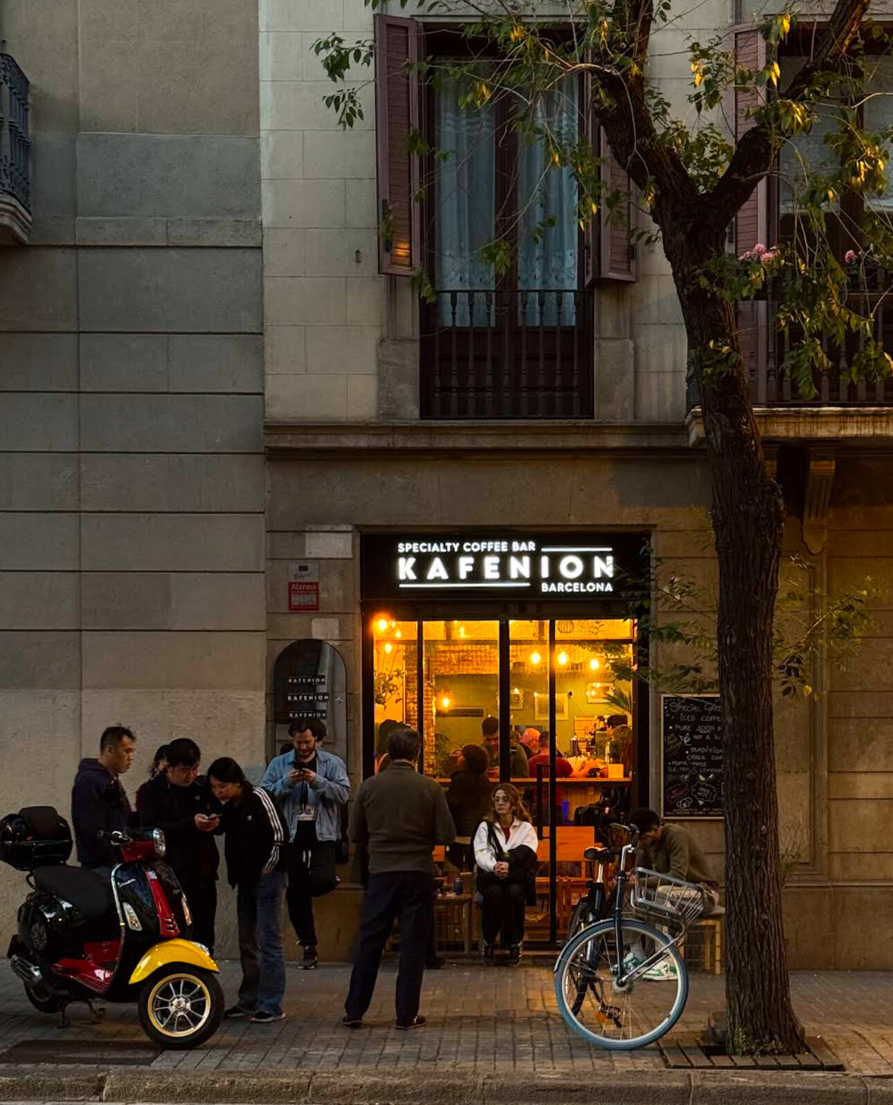 Kafenion Barcelona: A Work-Friendly Place in Barcelona