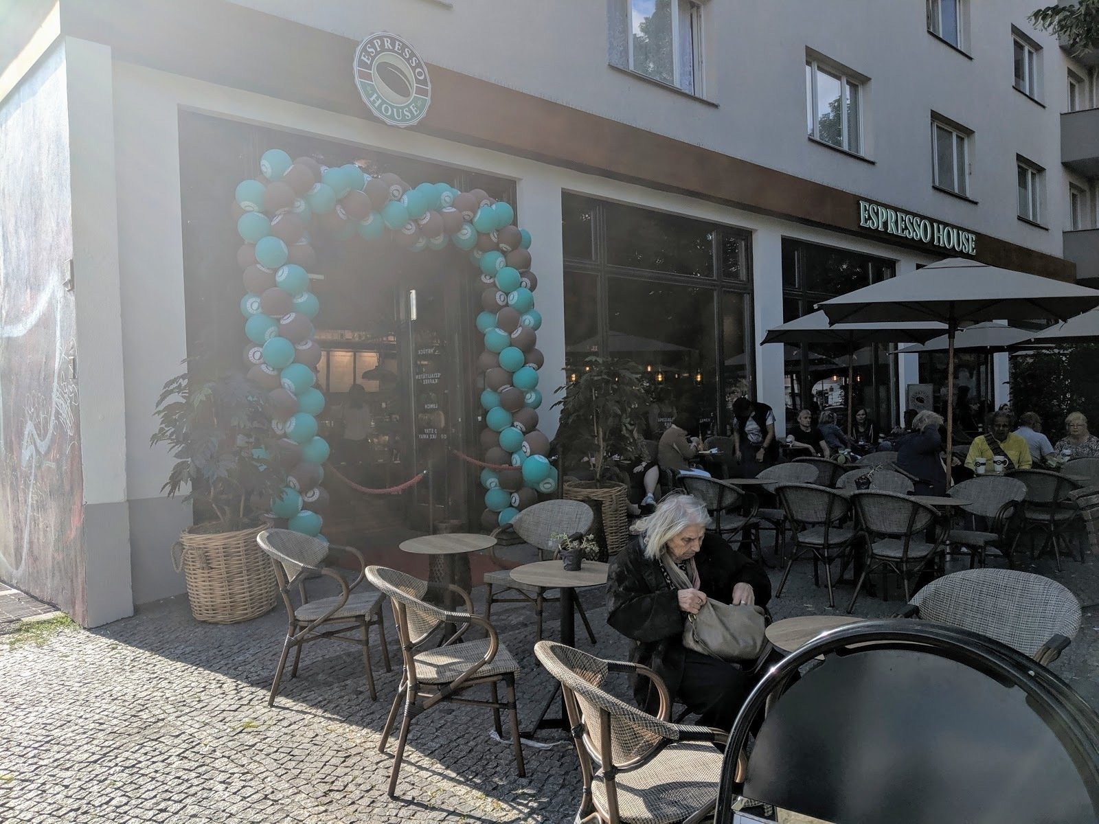 <span class="translation_missing" title="translation missing: en.meta.location_title, location_name: Espresso House @ Schönhauser Allee, city: Berlin">Location Title</span>