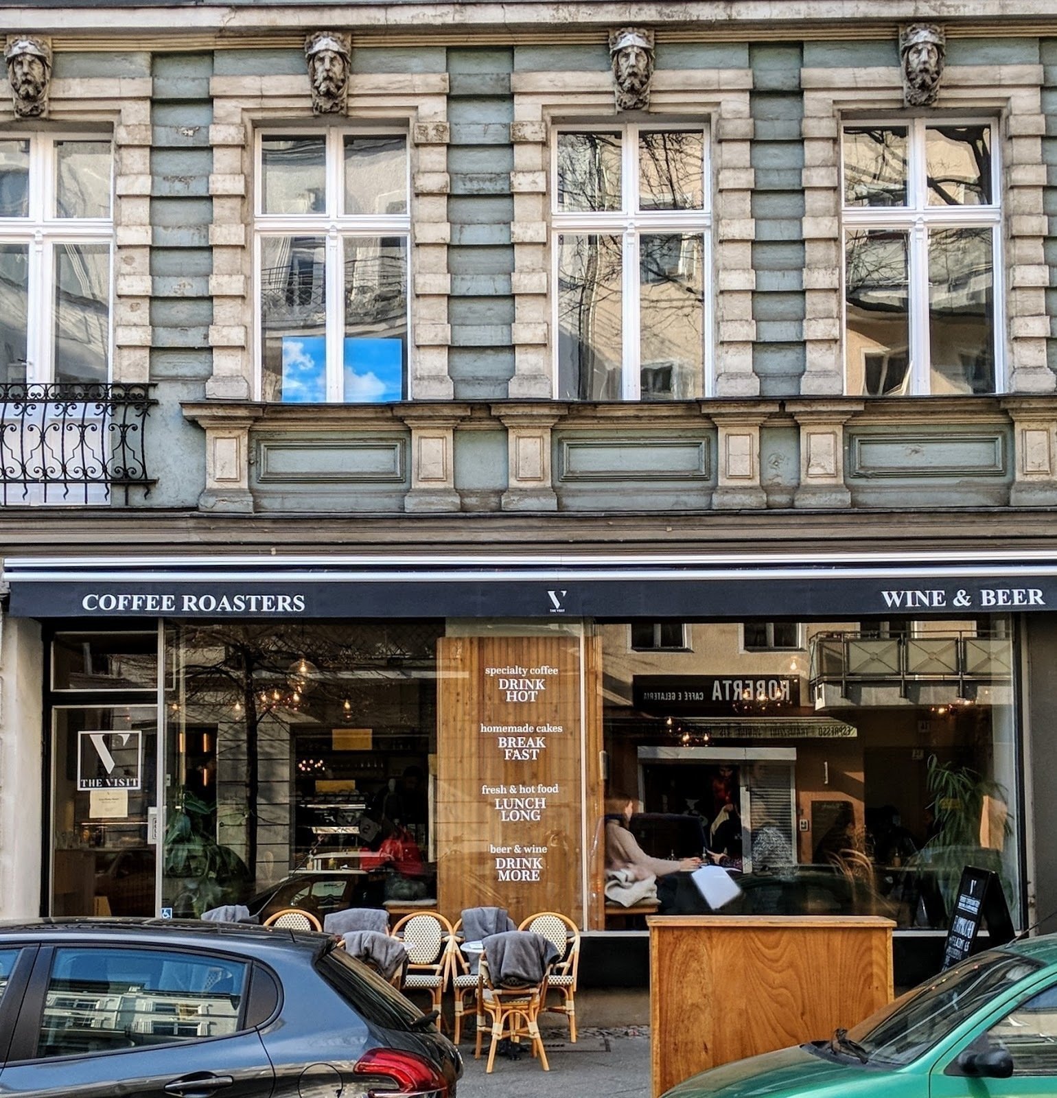 <span class="translation_missing" title="translation missing: en.meta.location_title, location_name: The Visit Coffee &amp; Eatery, city: Berlin">Location Title</span>