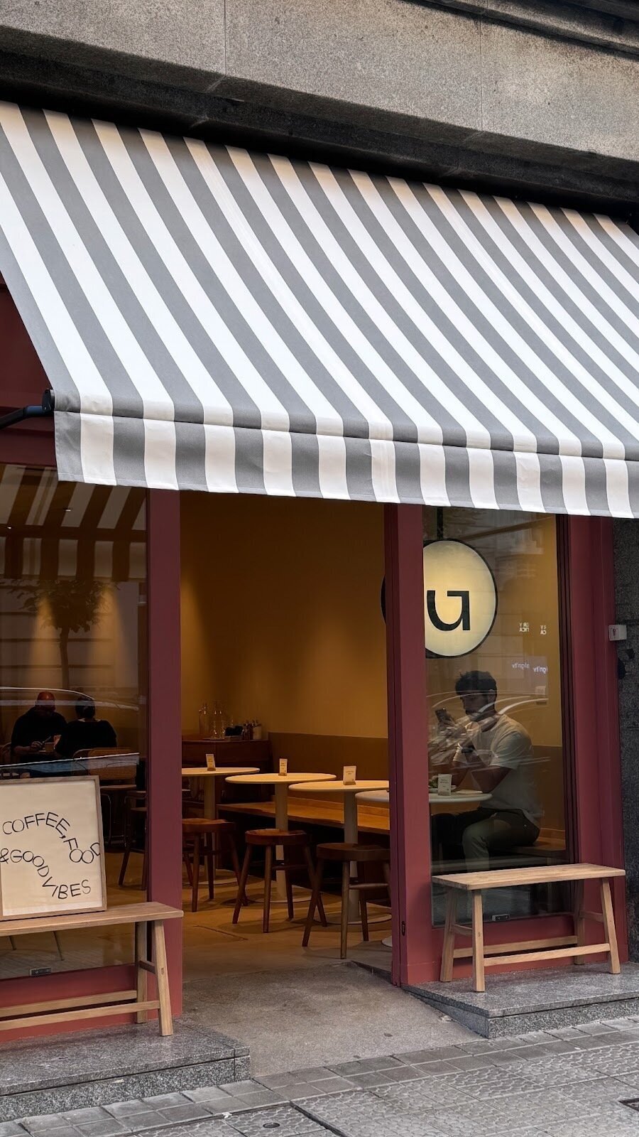 <span class="translation_missing" title="translation missing: en.meta.location_title, location_name: Café Originale, city: Bilbao">Location Title</span>