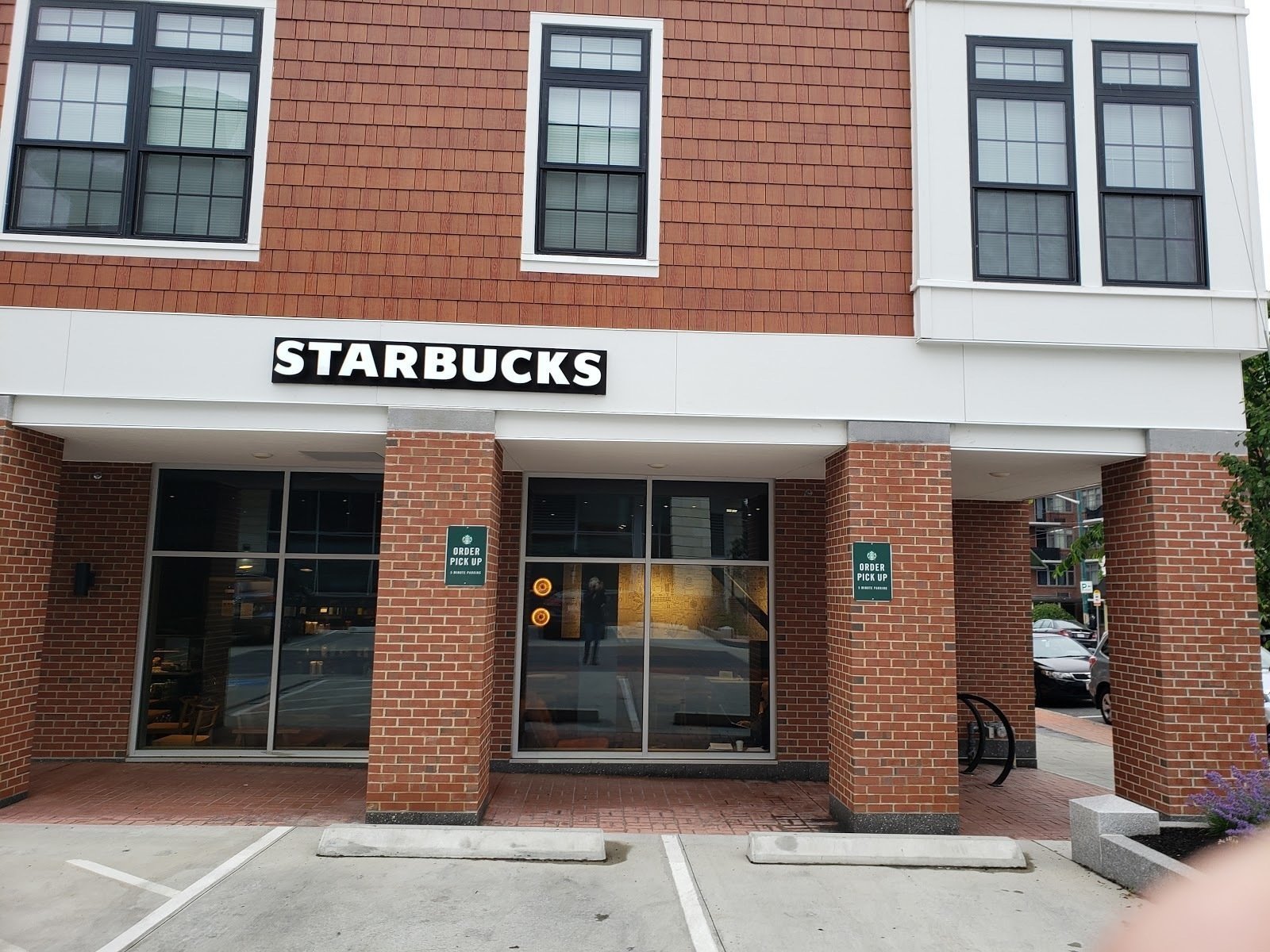 <span class="translation_missing" title="translation missing: en.meta.location_title, location_name: Starbucks @ Trapelo Rd, city: Boston">Location Title</span>