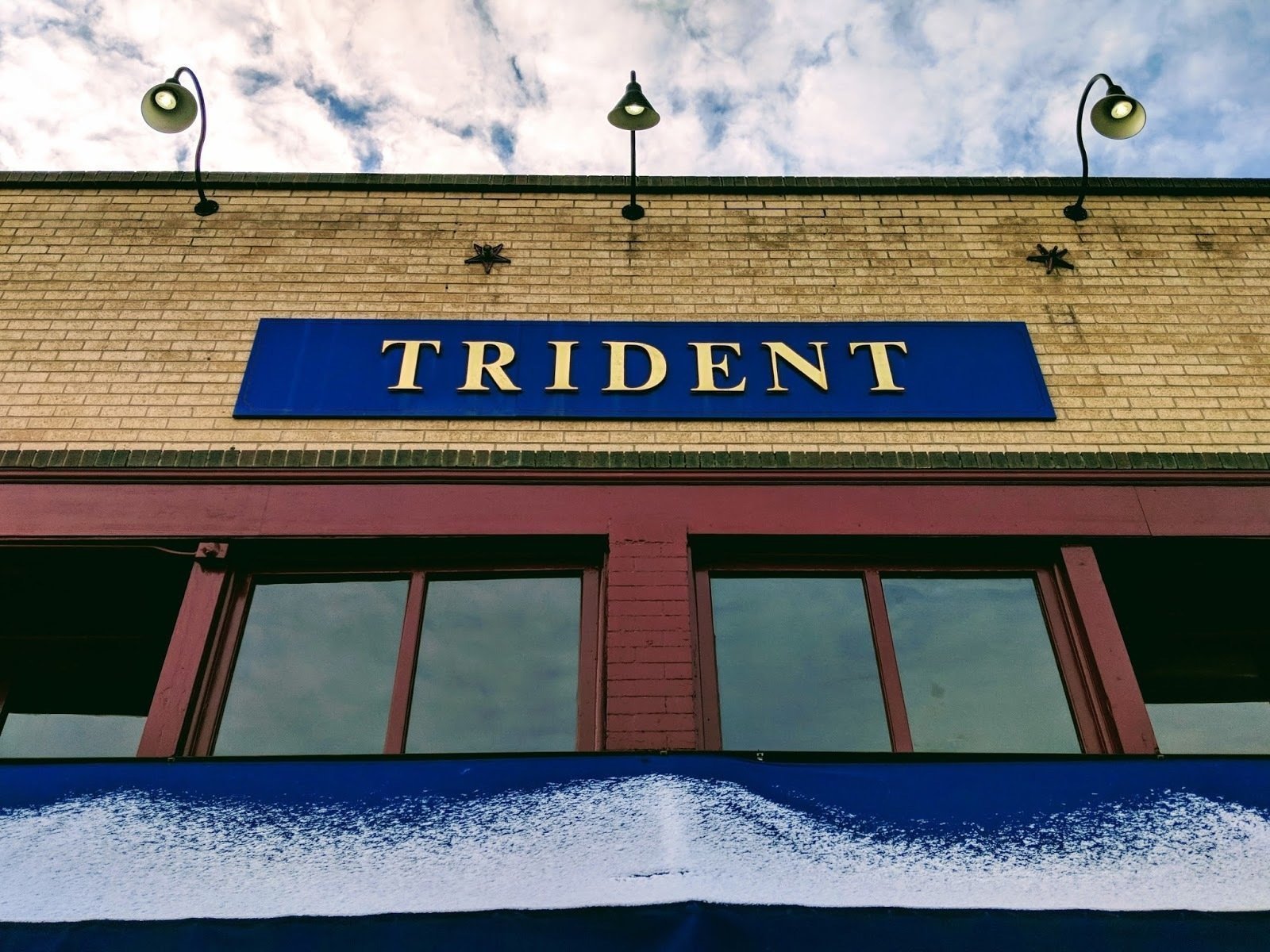 <span class="translation_missing" title="translation missing: en.meta.location_title, location_name: Trident Booksellers and Cafe, city: Boulder">Location Title</span>