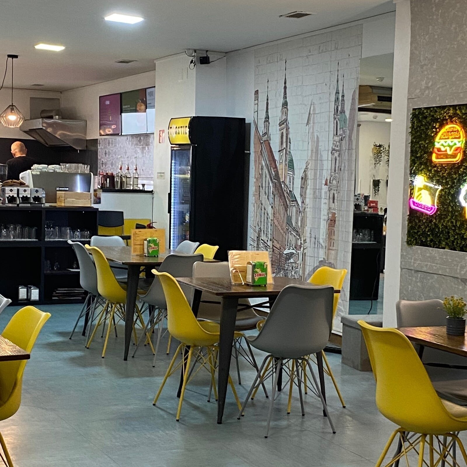 <span class="translation_missing" title="translation missing: en.meta.location_title, location_name: Toastie Brunch House, city: Braga">Location Title</span>