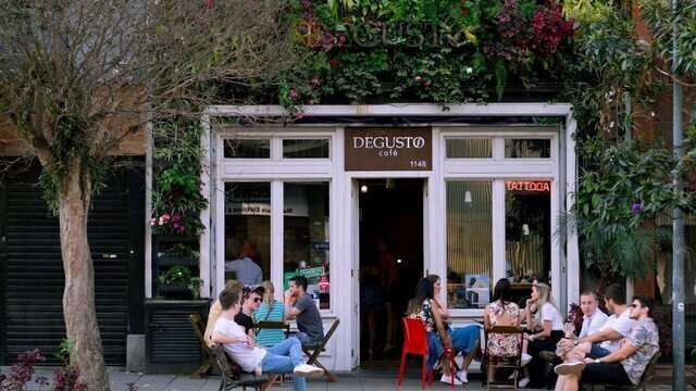 Degusto Café