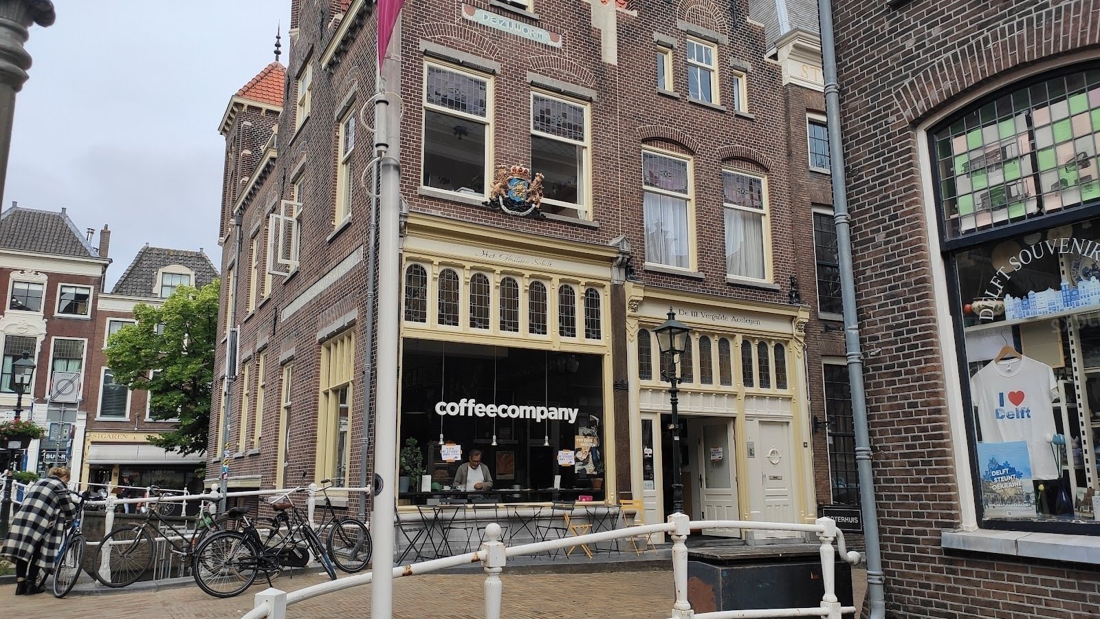 <span class="translation_missing" title="translation missing: en.meta.location_title, location_name: coffeecompany @ Markt 19, city: Delft">Location Title</span>
