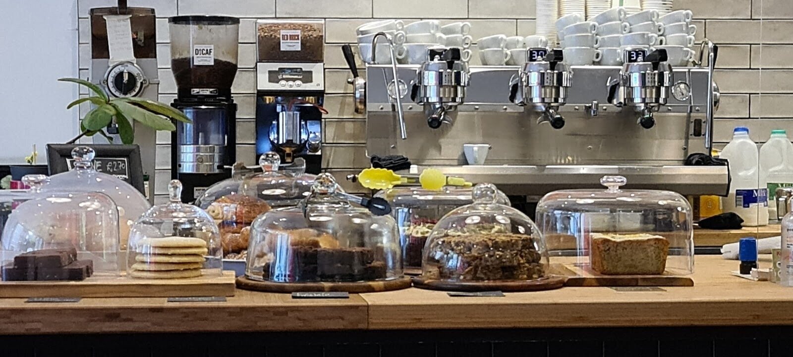 <span class="translation_missing" title="translation missing: en.meta.location_title, location_name: Kilimanjaro Coffee, city: Edinburgh">Location Title</span>