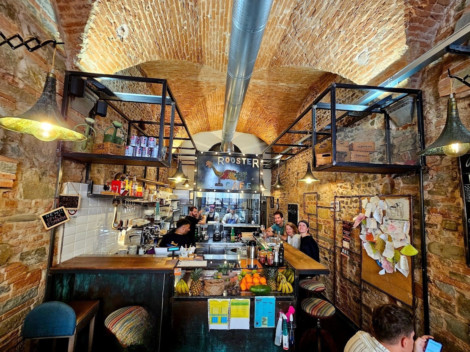 Rooster Cafe Firenze - Sant'Egidio: A Work-Friendly Place in Florence