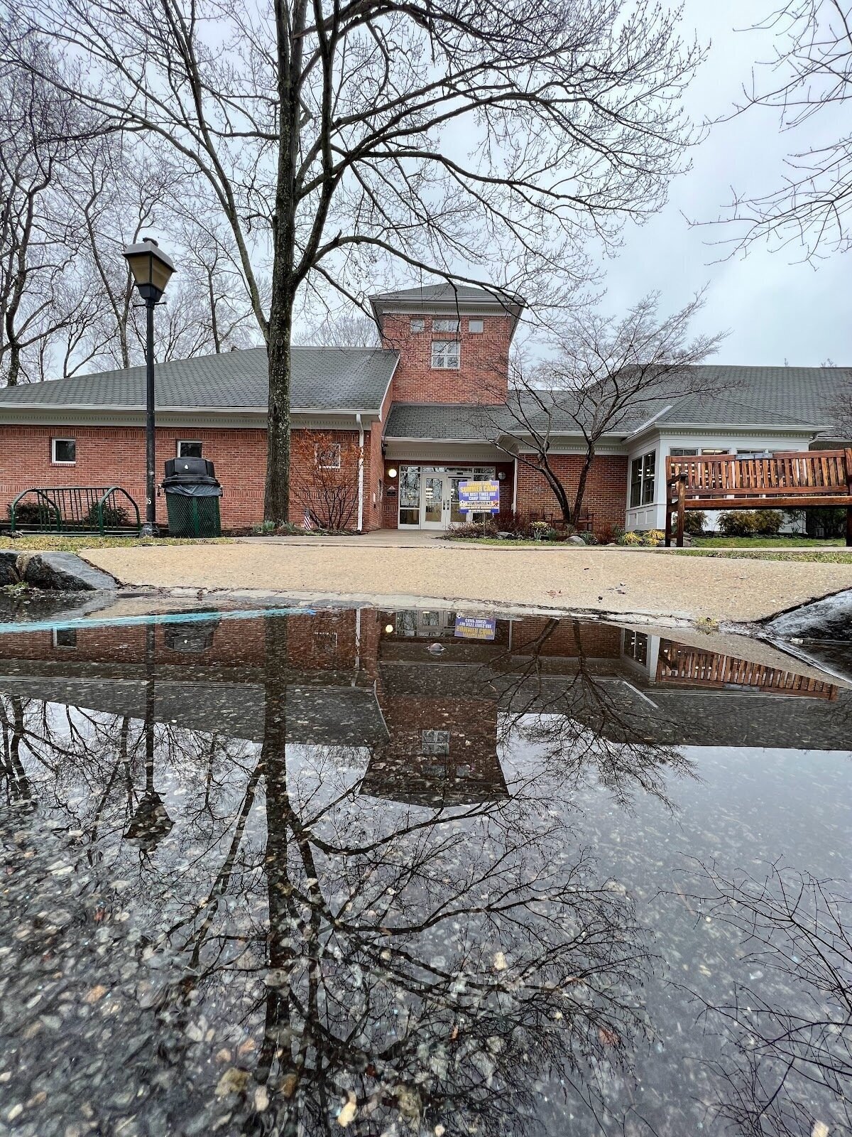 <span class="translation_missing" title="translation missing: en.meta.location_title, location_name: Florham Park Public Library, city: Florham Park">Location Title</span>