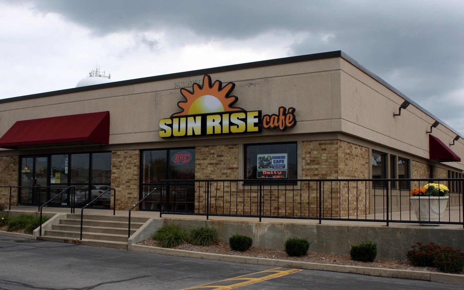 <span class="translation_missing" title="translation missing: en.meta.location_title, location_name: Sun Rise Cafe, city: Fort Wayne">Location Title</span>
