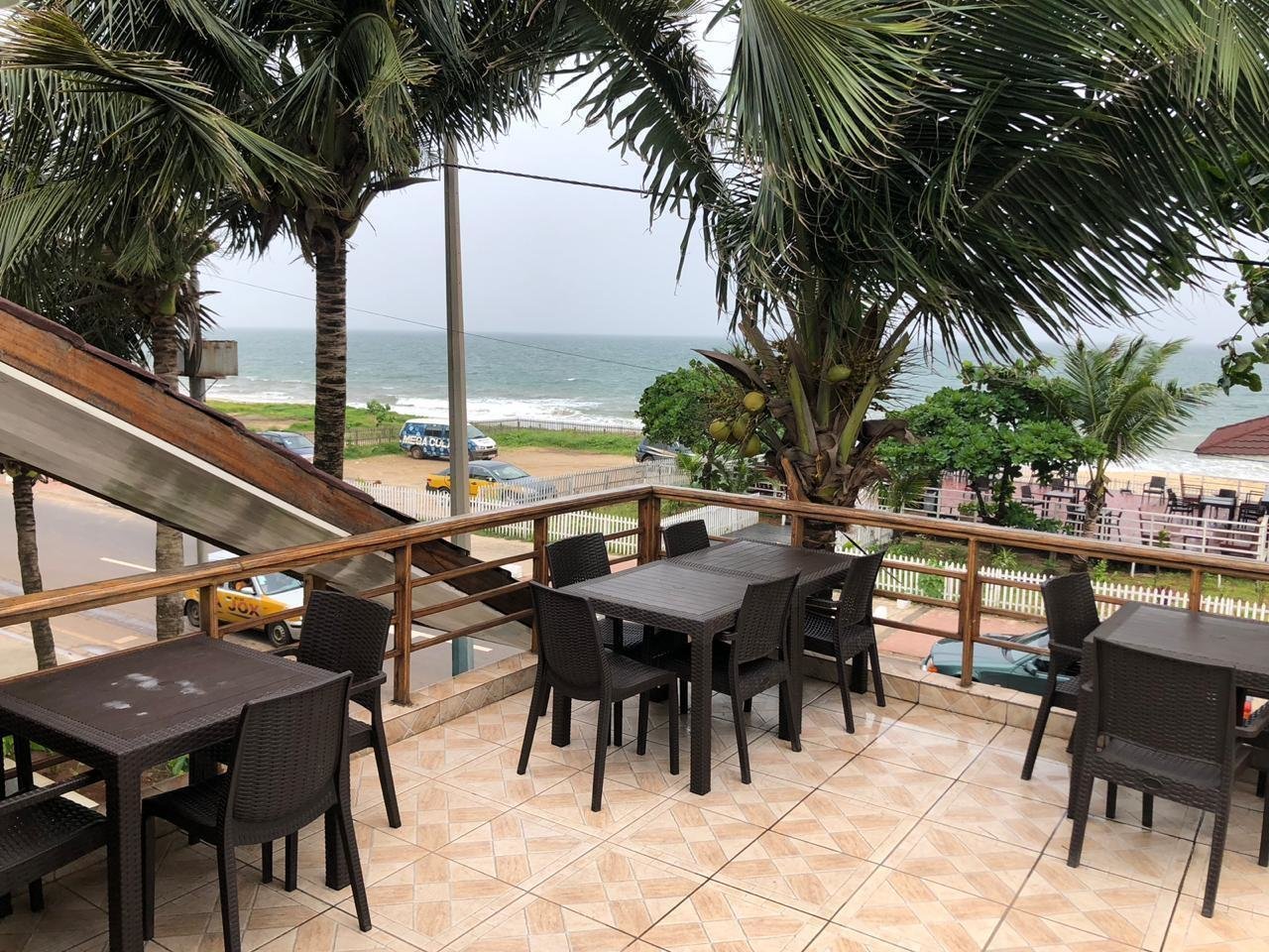 <span class="translation_missing" title="translation missing: en.meta.location_title, location_name: Roy Hotel &amp; Restaurant, city: Freetown">Location Title</span>