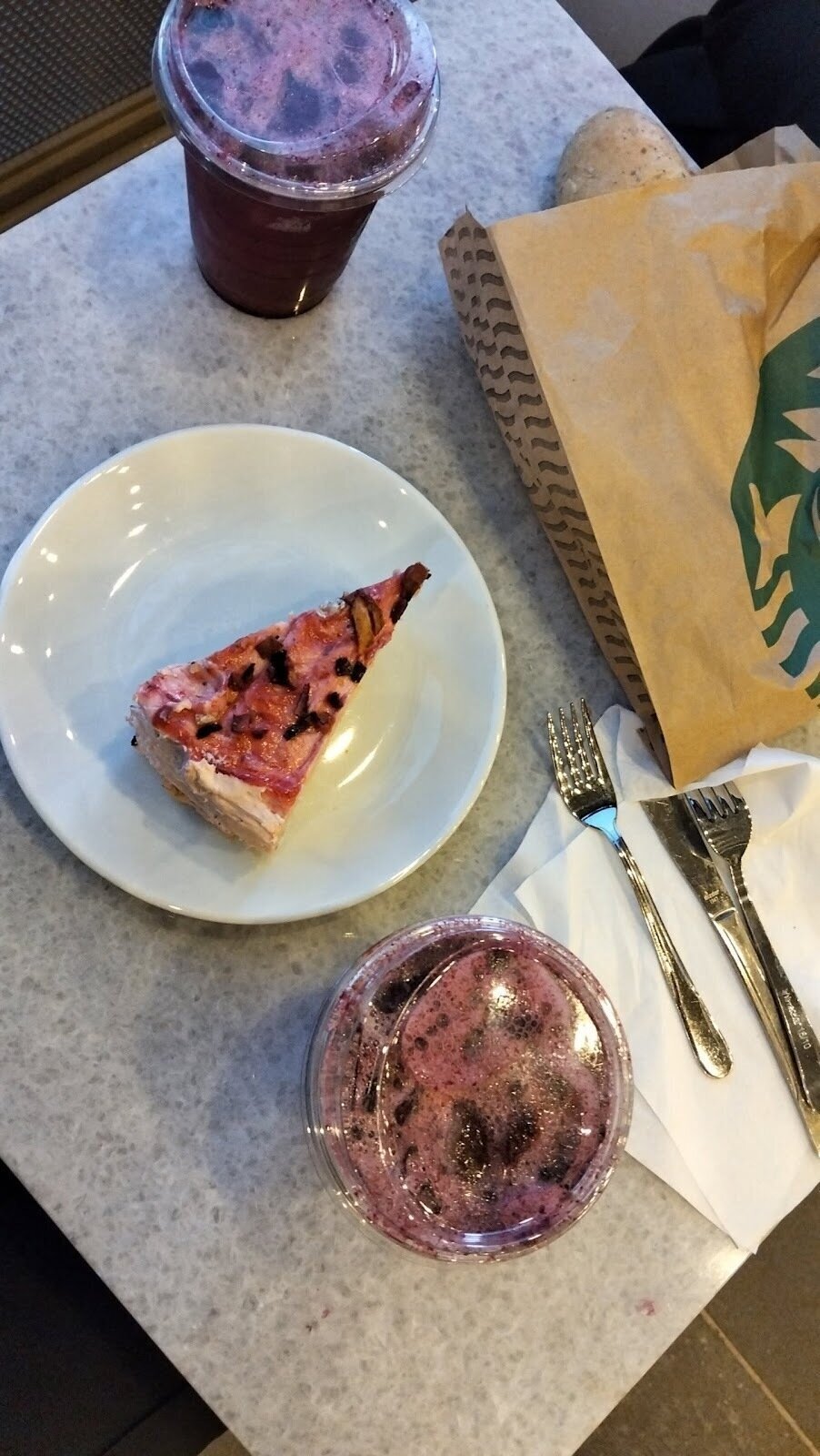 <span class="translation_missing" title="translation missing: en.meta.location_title, location_name: Starbucks @ Osmangazi, city: Gaziantep">Location Title</span>