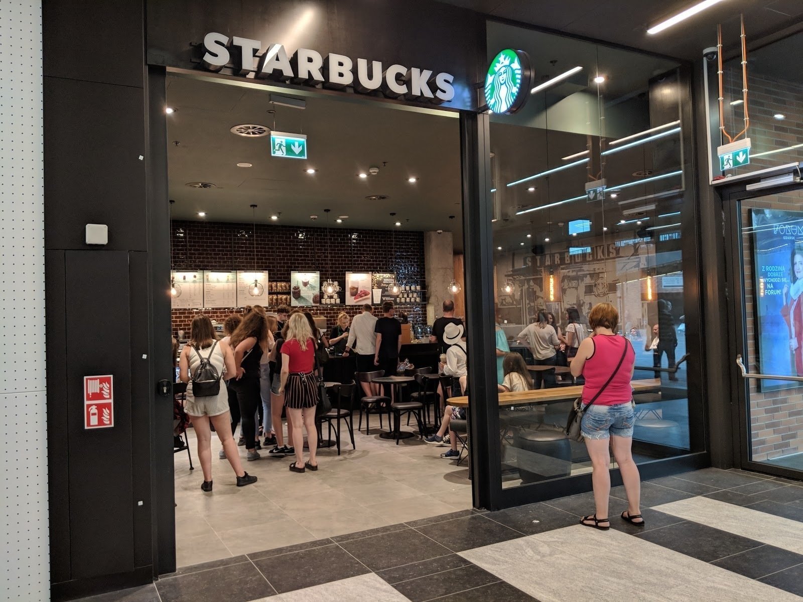 <span class="translation_missing" title="translation missing: en.meta.location_title, location_name: Starbucks Forum, city: Gdańsk">Location Title</span>