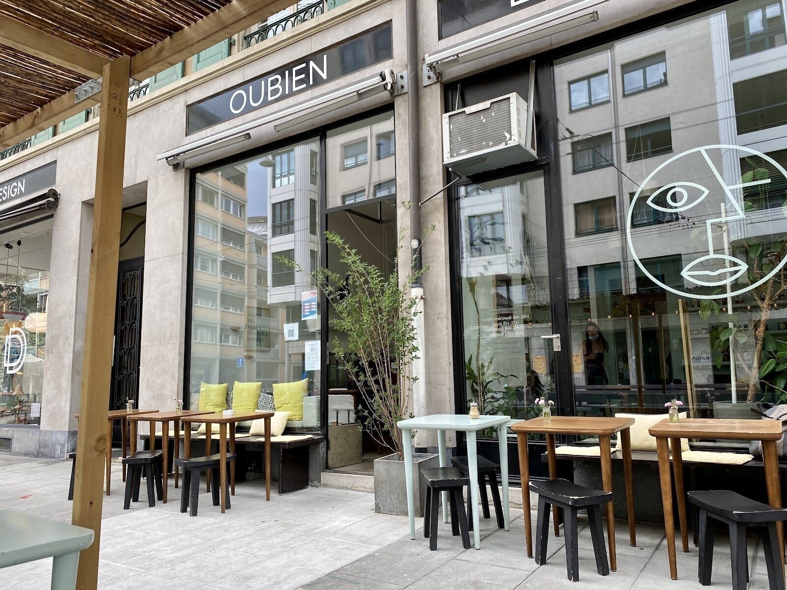 <span class="translation_missing" title="translation missing: en.meta.location_title, location_name: Ou Bien Encore, city: Geneva">Location Title</span>