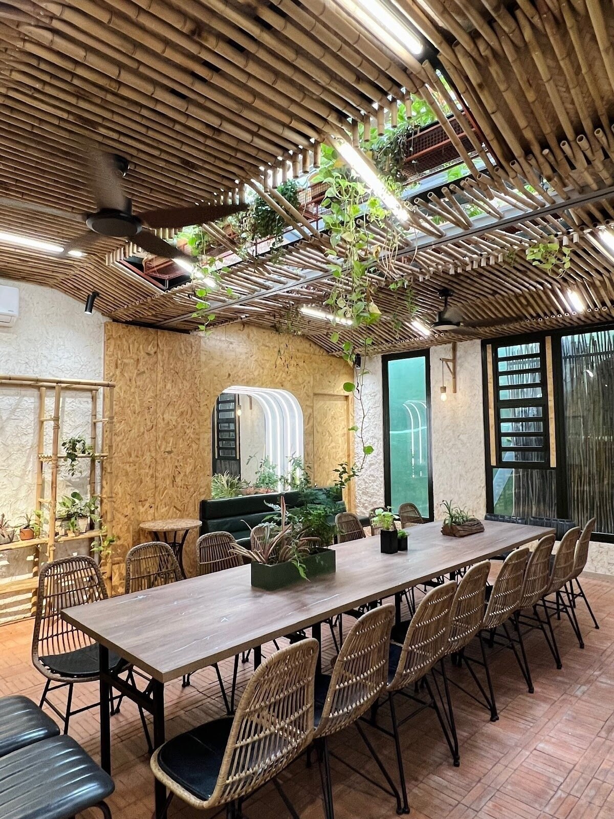 Mr.Tươi - Cafe & Juice Bar Vegetable: A Work-Friendly Place in Ho Chi Minh City
