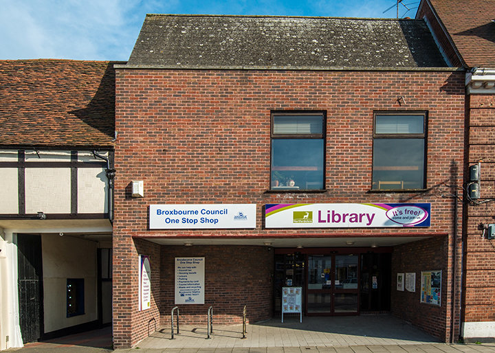 <span class="translation_missing" title="translation missing: en.meta.location_title, location_name: Hoddesdon Library, city: Hoddesdon">Location Title</span>