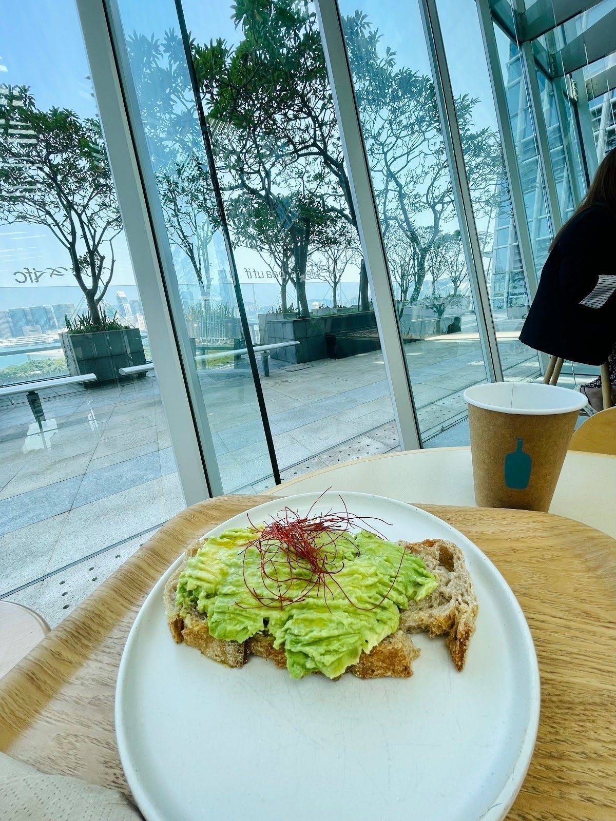 <span class="translation_missing" title="translation missing: en.meta.location_title, location_name: Blue Bottle Coffee @ IFC Mall, city: Hong Kong">Location Title</span>