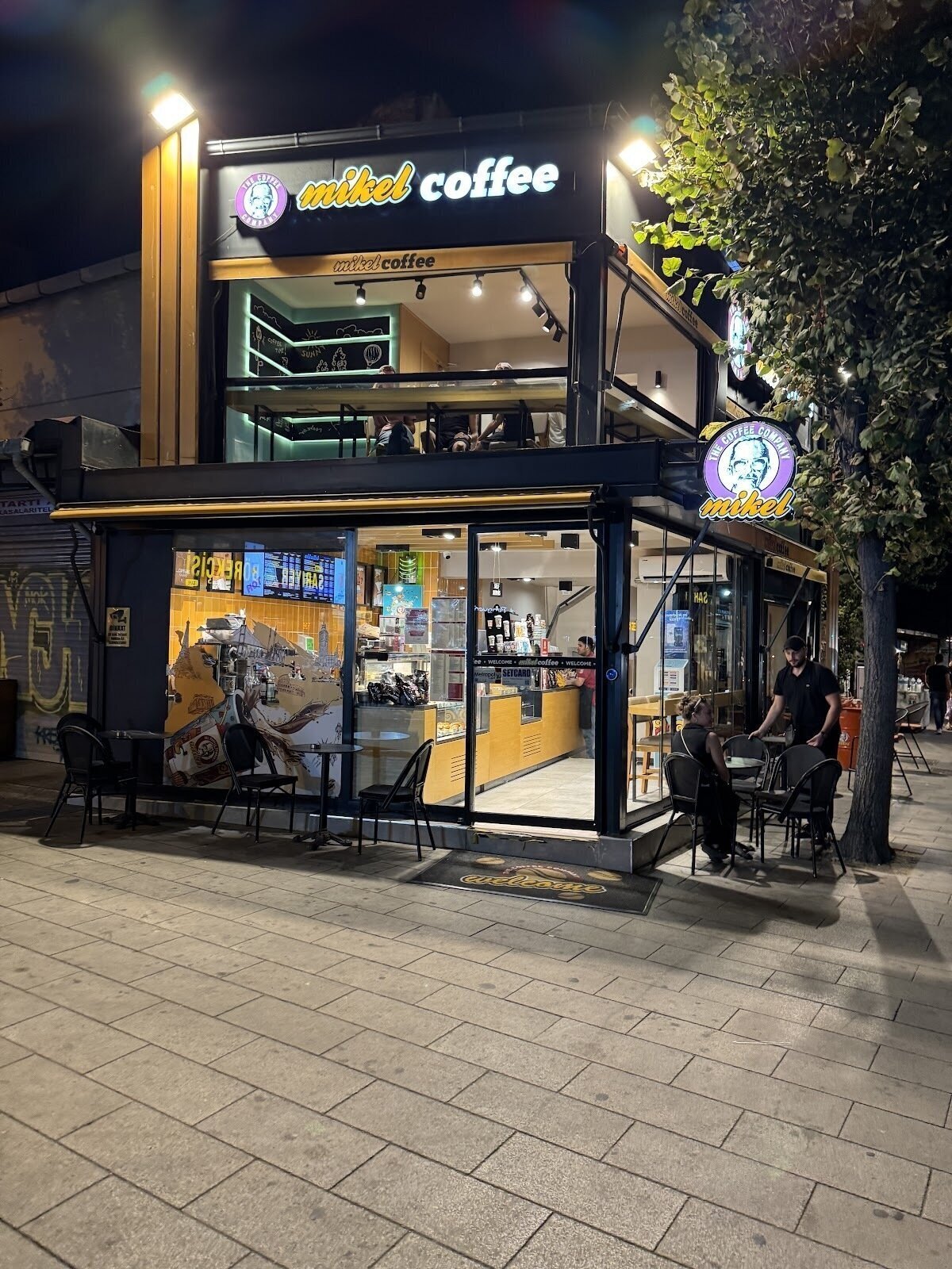Mikel Coffee Company @ Ragıp Gümüşpala Caddesi: A Work-Friendly Place in Istanbul