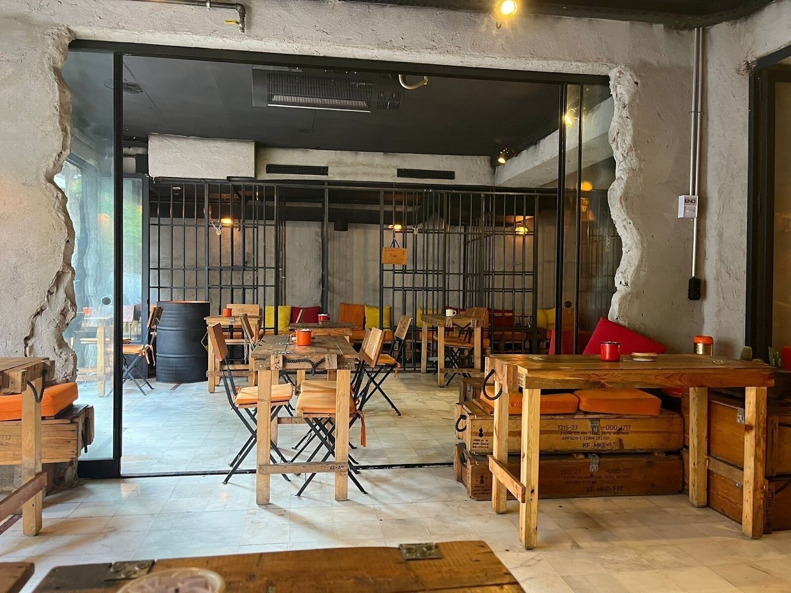 <span class="translation_missing" title="translation missing: en.meta.location_title, location_name: Mundo Novo Cafe Cihangir, city: Istanbul">Location Title</span>