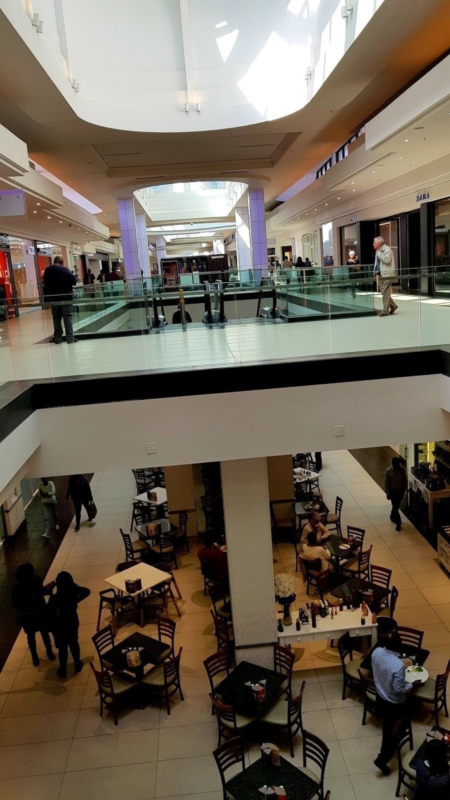 <span class="translation_missing" title="translation missing: en.meta.location_title, location_name: Cresta Shopping Centre, city: Johannesburg">Location Title</span>
