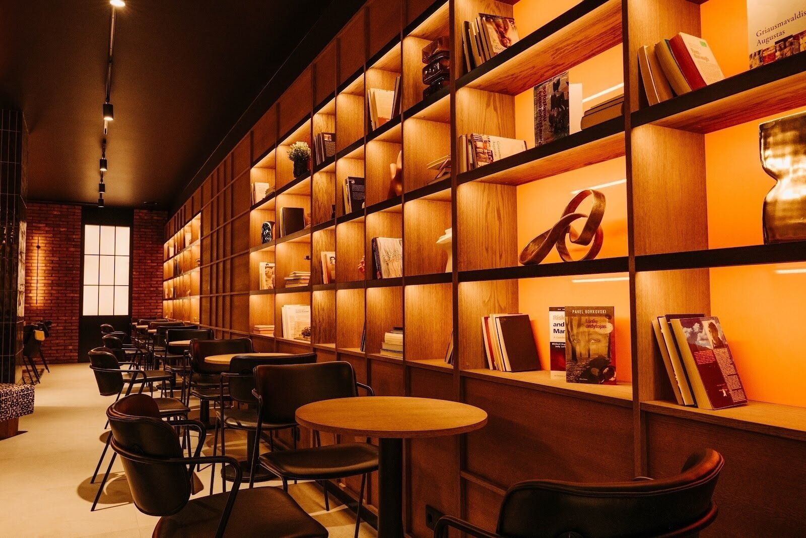 <span class="translation_missing" title="translation missing: en.meta.location_title, location_name: CAFFEINE LT (Caffeine Bakery), city: Kaunas">Location Title</span>