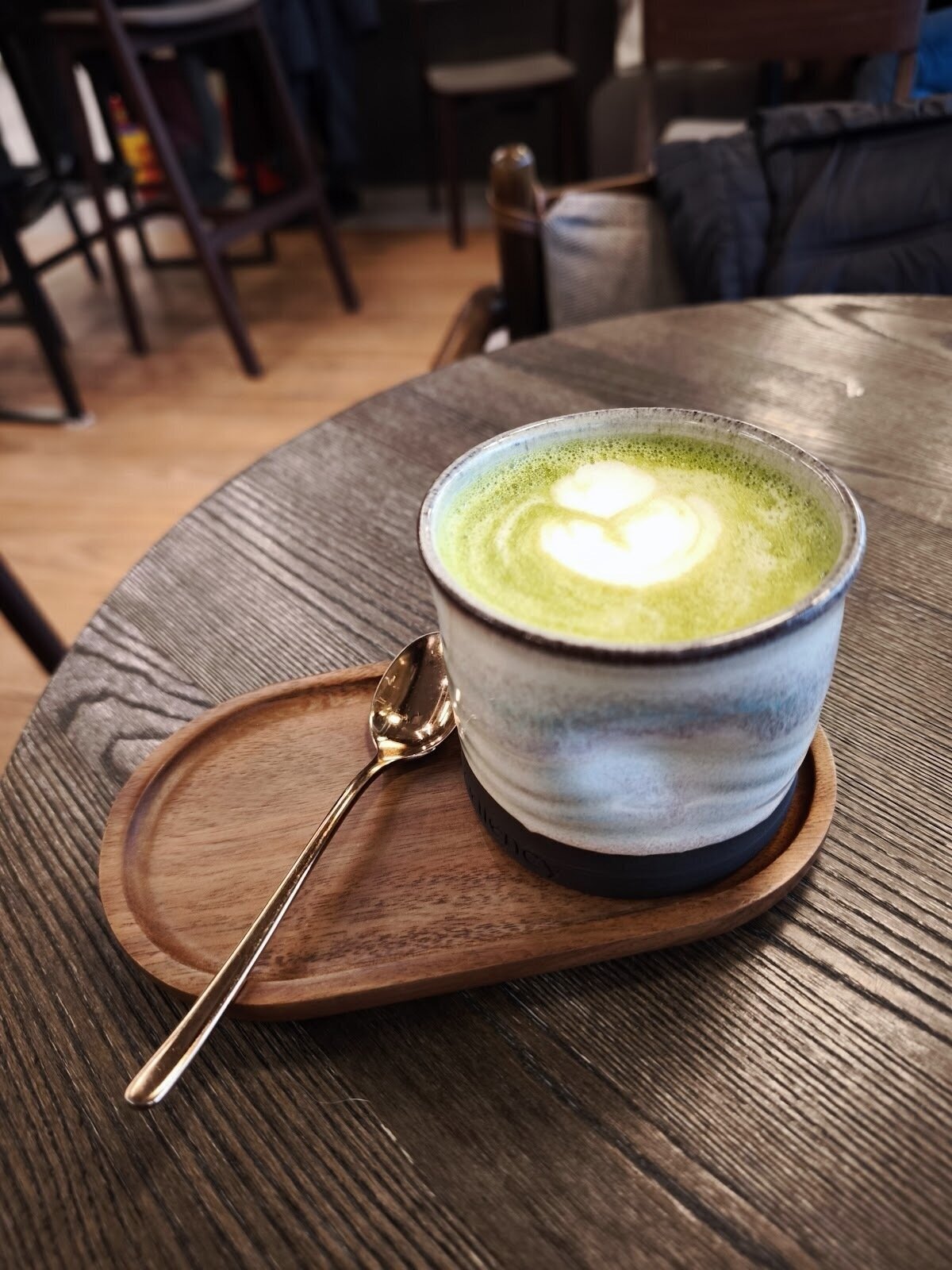 <span class="translation_missing" title="translation missing: en.meta.location_title, location_name: Her Excellency by Vero Cafe, city: Kaunas">Location Title</span>