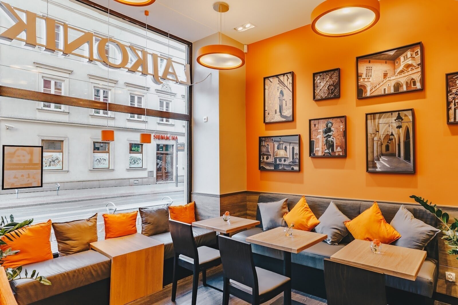 Lajkonik Piekarnia i Kawiarnia: A Work-Friendly Place in Kraków