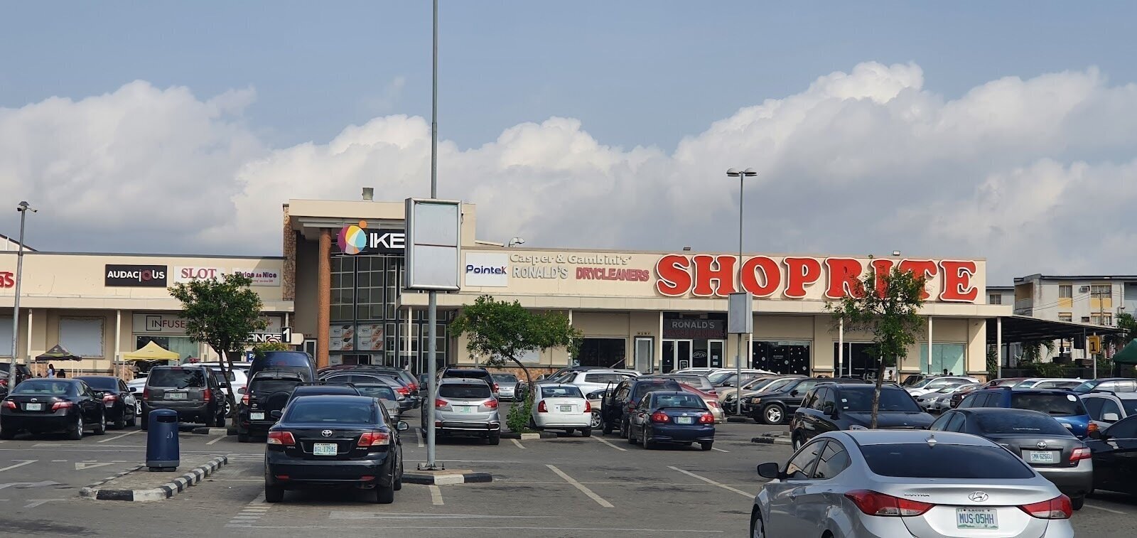 <span class="translation_missing" title="translation missing: en.meta.location_title, location_name: Ikeja City Mall, city: Lagos">Location Title</span>