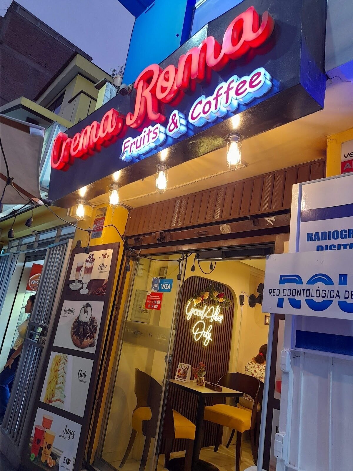 <span class="translation_missing" title="translation missing: en.meta.location_title, location_name: Crema Roma, city: Lima">Location Title</span>