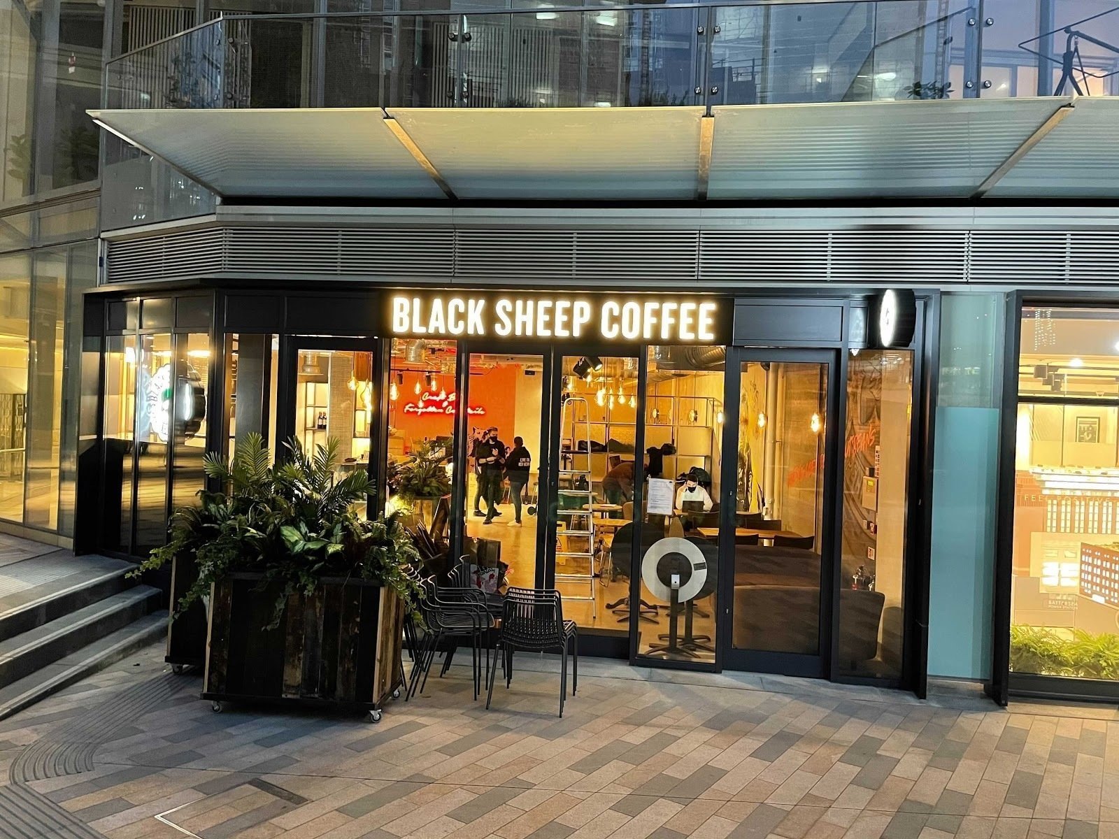 <span class="translation_missing" title="translation missing: en.meta.location_title, location_name: Black Sheep Coffee, city: London">Location Title</span>