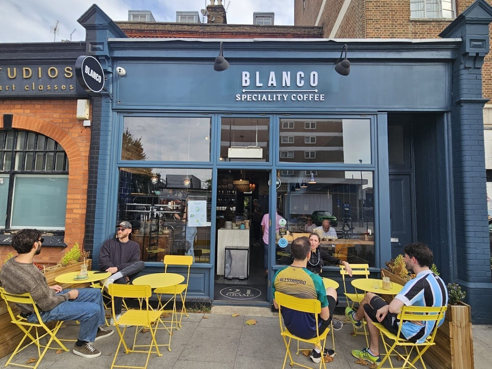 <span class="translation_missing" title="translation missing: en.meta.location_title, location_name: Blanco Chiswick, city: London">Location Title</span>