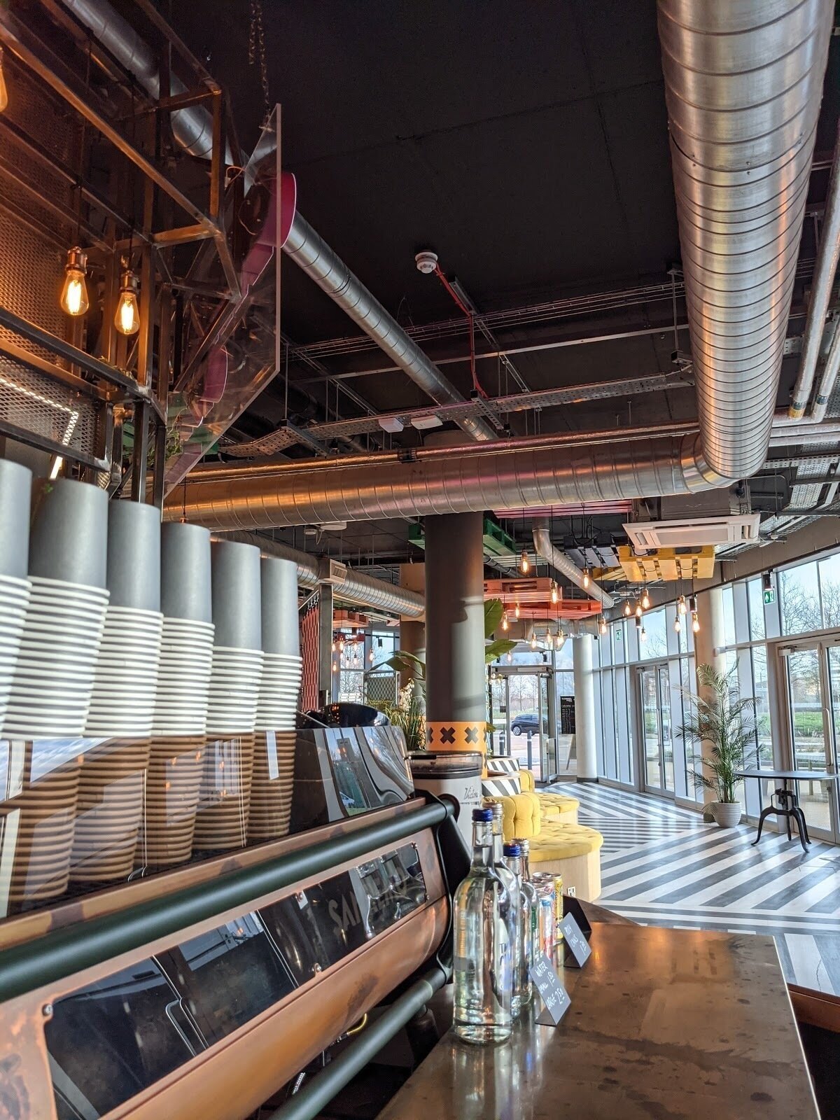 <span class="translation_missing" title="translation missing: en.meta.location_title, location_name: Clarnico Coffee, city: London">Location Title</span>