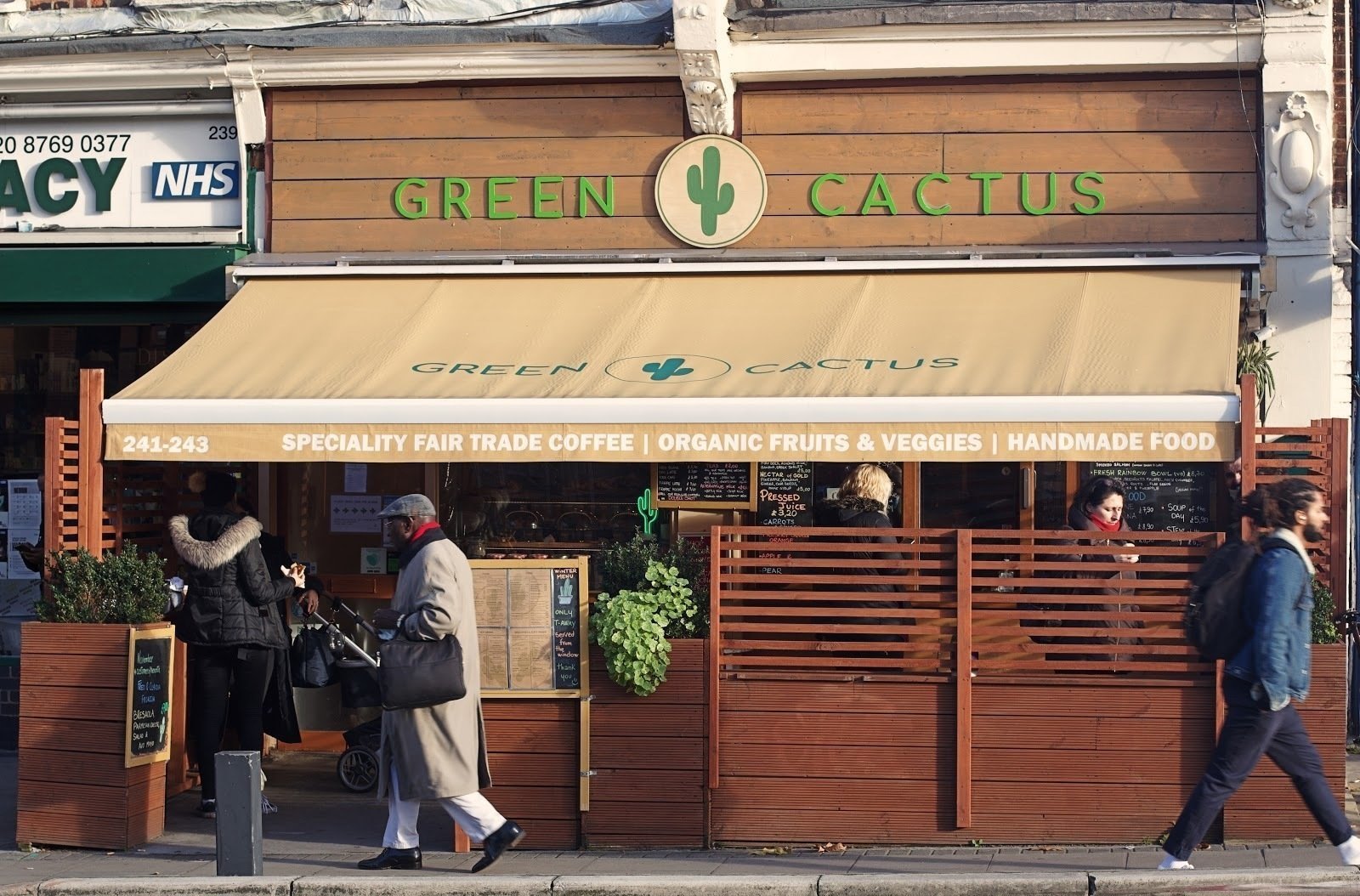 <span class="translation_missing" title="translation missing: en.meta.location_title, location_name: Green Cactus Cafe, city: London">Location Title</span>