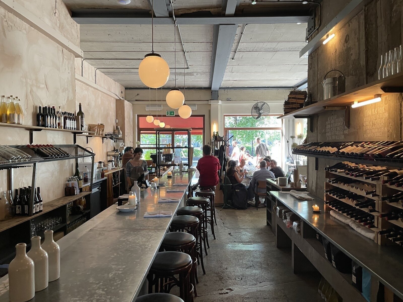 <span class="translation_missing" title="translation missing: en.meta.location_title, location_name: Jolene Bakery &amp; Restaurant, city: London">Location Title</span>