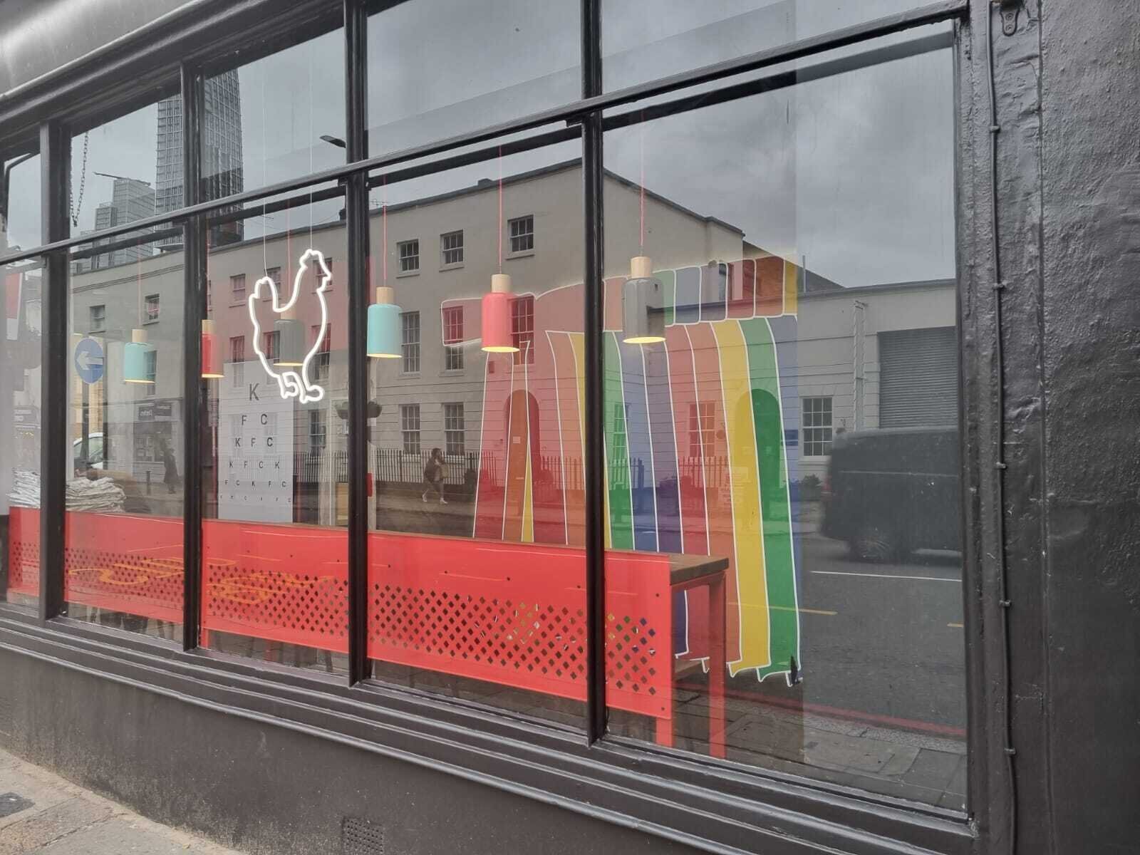 <span class="translation_missing" title="translation missing: en.meta.location_title, location_name: KFC Vauxhall - Kennington Lane, city: London">Location Title</span>