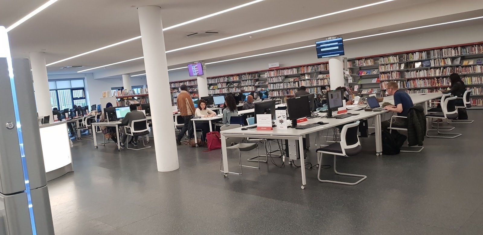 <span class="translation_missing" title="translation missing: en.meta.location_title, location_name: Marcus Garvey Library, city: London">Location Title</span>