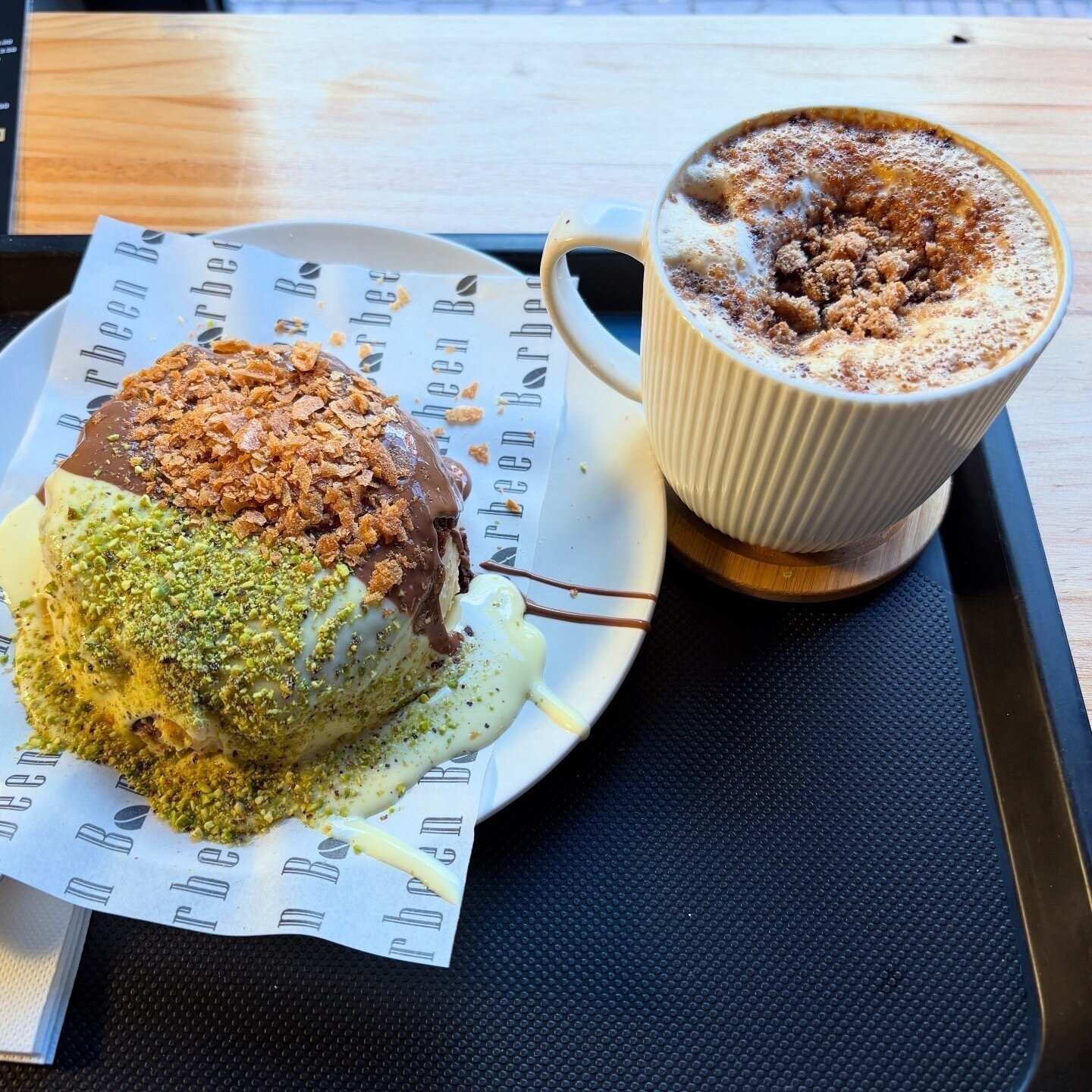 <span class="translation_missing" title="translation missing: en.meta.location_title, location_name: Borbeen Coffee, city: Madrid">Location Title</span>