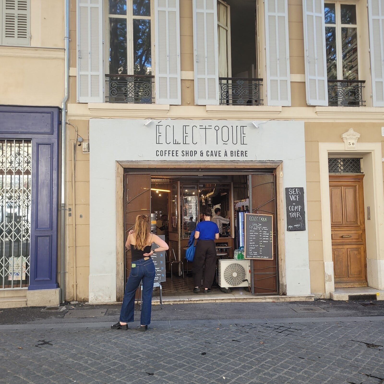 <span class="translation_missing" title="translation missing: en.meta.location_title, location_name: ECLECTIQUE MARSEILLE, city: Marseille">Location Title</span>