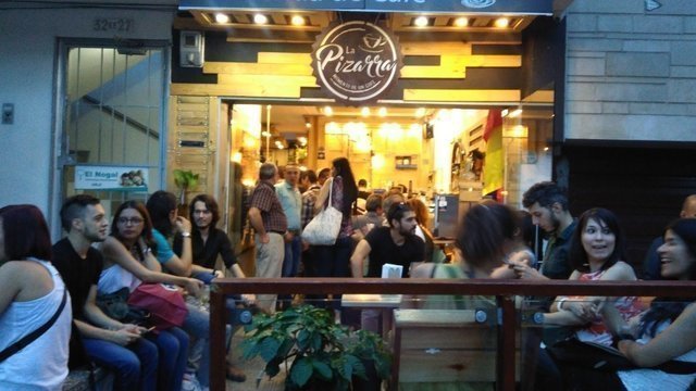 La Pizarra Café